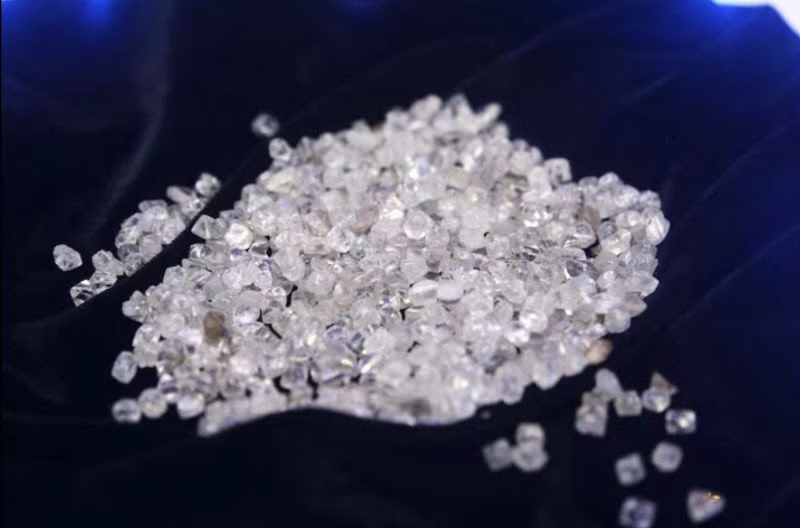 Botswana Launches Growth Fund to Tackle Economic Reliance on Diamonds Botswana Launches Growth Fund to Tackle Economic Reliance on Diamonds